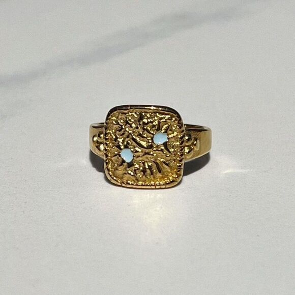 New! “Cleo” Textured Gold Ring - Picture 1 of 4